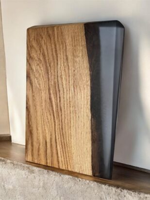 Servírovací prkénko z masivu GRÅ TAND | Designové dubové prkénko